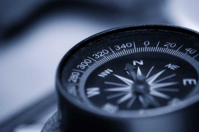 (c) Mario Aranda auf Pixabay compass