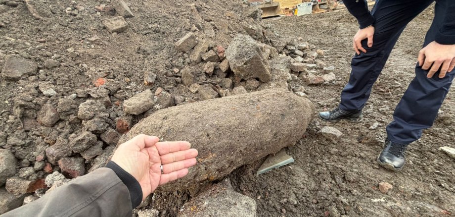 In einer Baustelle gefundene Bombe aus dem Zweiten Weltkrieg.