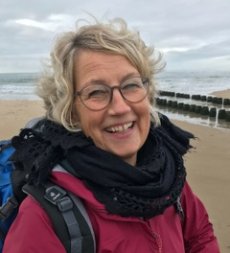 Foto einer Frau am Strand