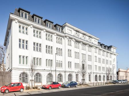 Gebäude, es ist die alte Nadelfabrik in Aachen, die heute das Stadtarchiv beherbergt.