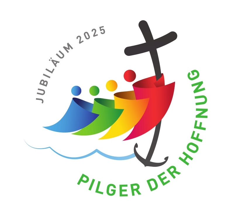 Menschen folgen einem Kreuz, in Schrift rund um das Bild: 'Jubiläum 2025 - Pilger der Hoffnung'