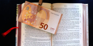 gott-oder-mammon_by_Friedbert_Simon_pfarrbriefservice